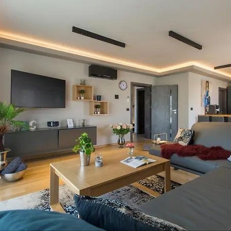 Family Mare For Max 8 Person With Jacuzzi Porec Countryside Kukci