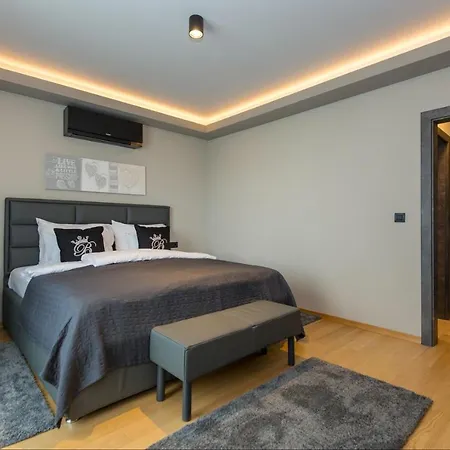Villa Family Mare For Max 8 Person With Jacuzzi Porec Countryside Kukci